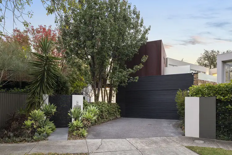 11 Huntingfield Road