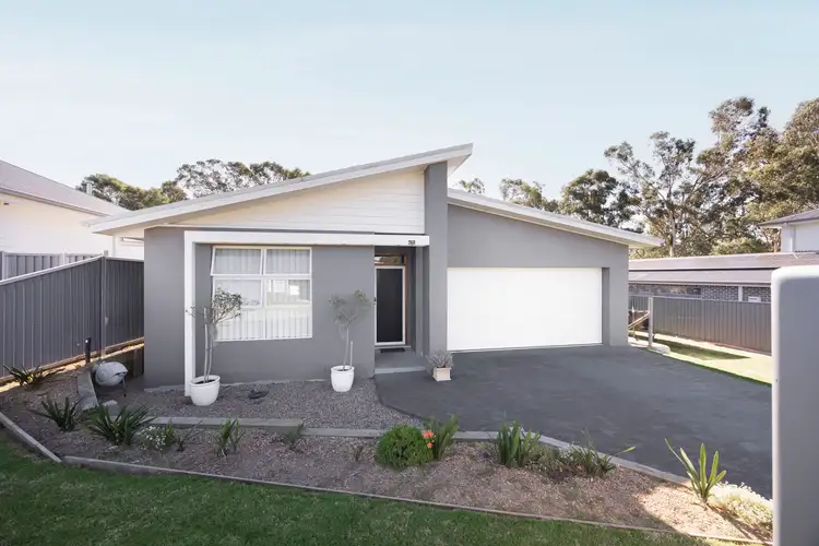 5 Kurrajong Crescent