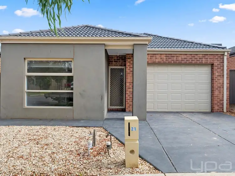 21 Tourmaline Drive