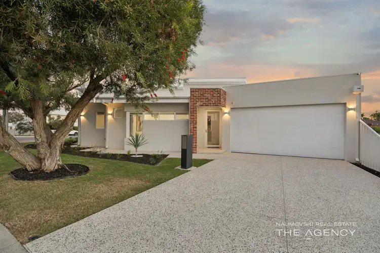 25 Willow Road