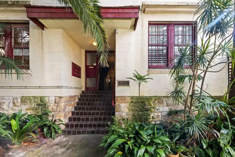 42 Bayswater Road