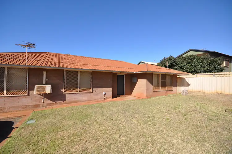 7 Padbury Place