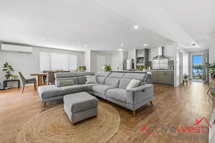 25 Beachcomber Hill