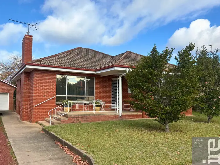 3 Howell Street