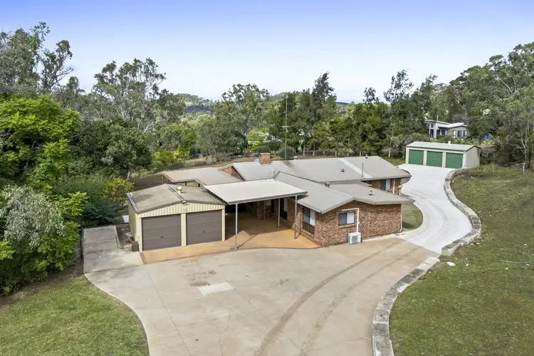 6 Fawngrove Drive