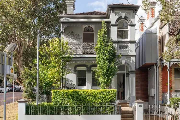 10 Terry Street