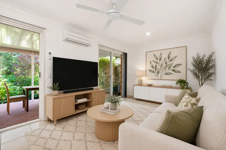 23 Thorngate Drive
