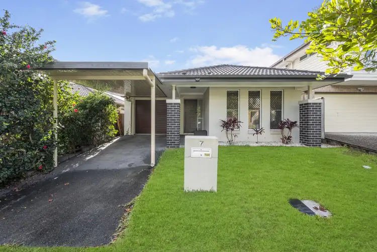 7 Windjana Crescent