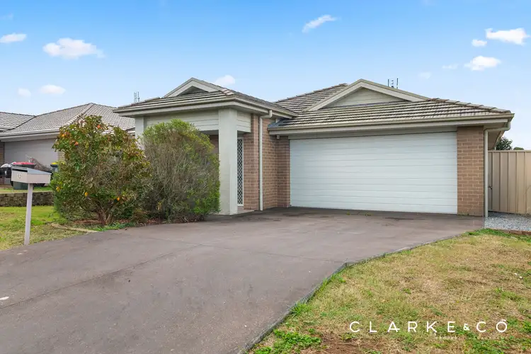 12 Croft Close