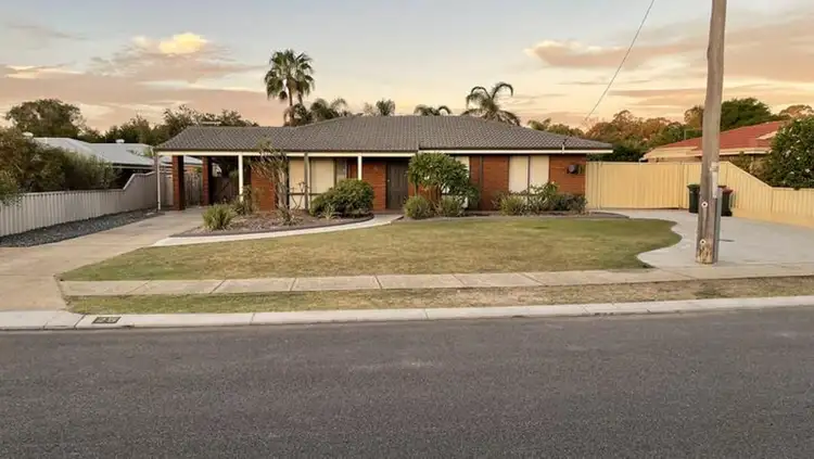 25 Adelaide Ciricle