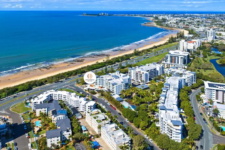 10-12 Maroubra Street