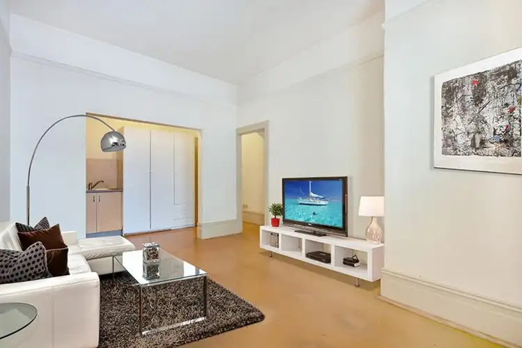 11-11A Hughes Street