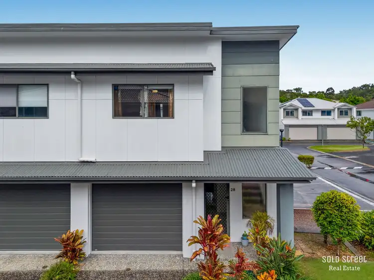 2 Pandanus Place