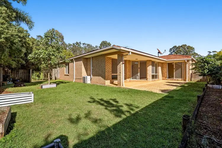 7 Vermilion Avenue