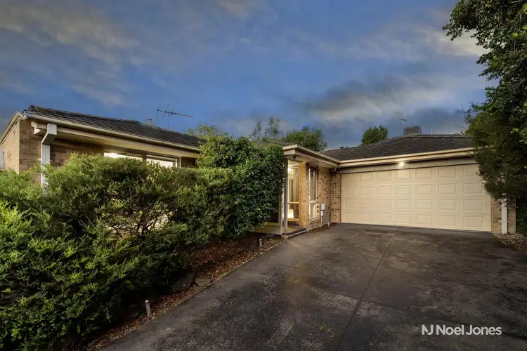 10B Woodside  Avenue