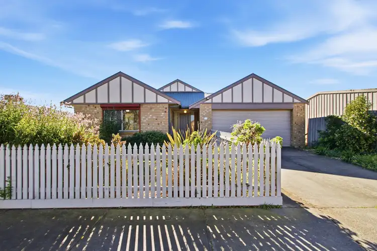 25 Ibis Avenue