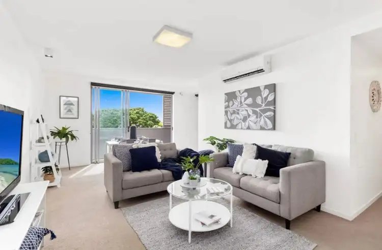 159 Logan Road