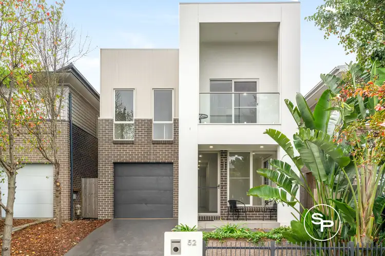 52 Indigo Crescent