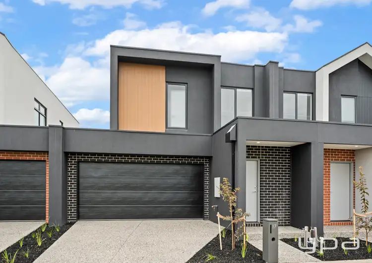 17 Vaux Street