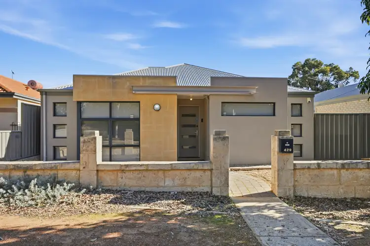 429 Lambeth Circle