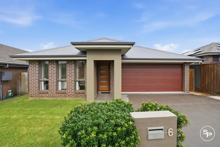 6 Bourne Ridge
