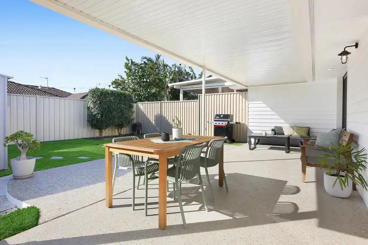 9 Elwood Court