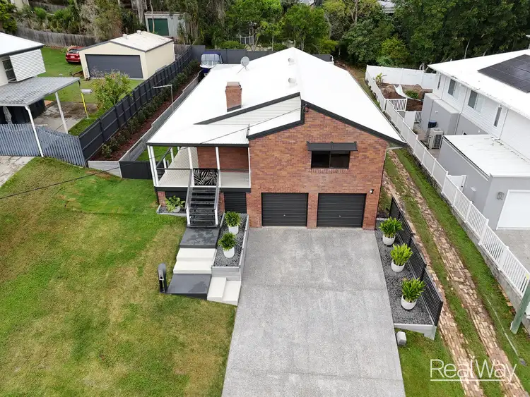 32 Hawthorne Street
