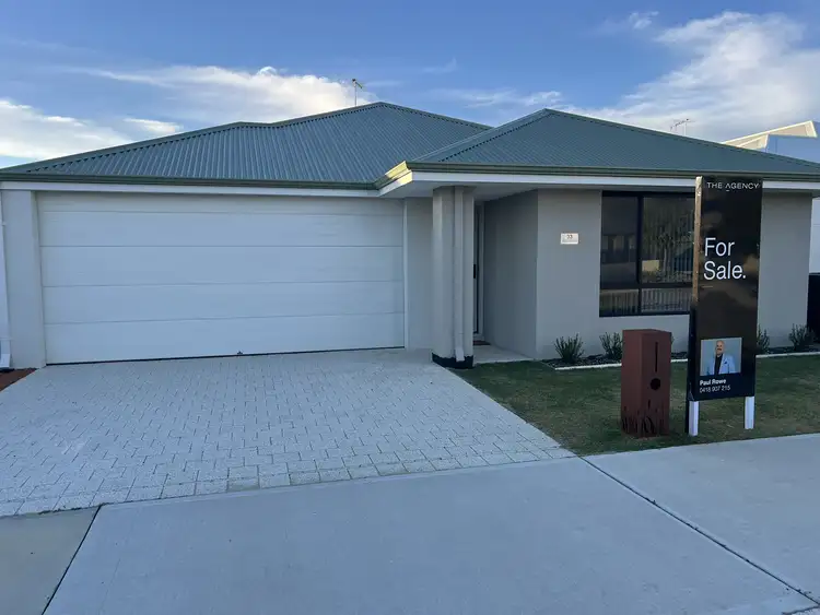 33 Alverstone Boulevard
