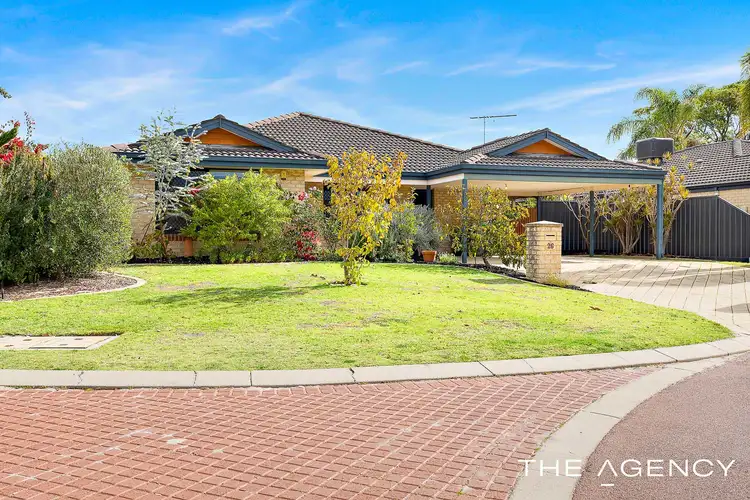 26 Lakehurst Way