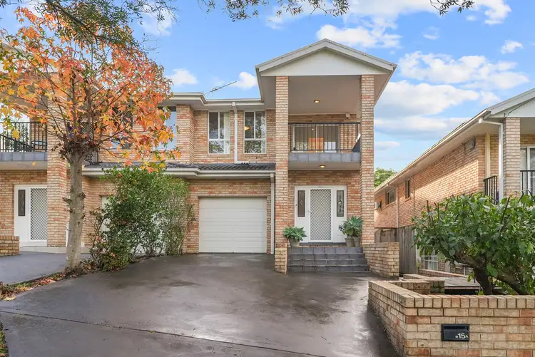 15A Larra Place
