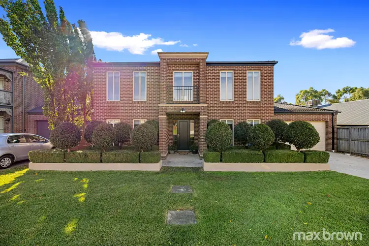 10 Wotan Court