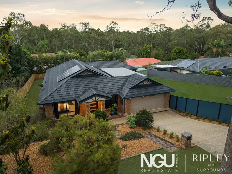 32 Coachwood Crescent