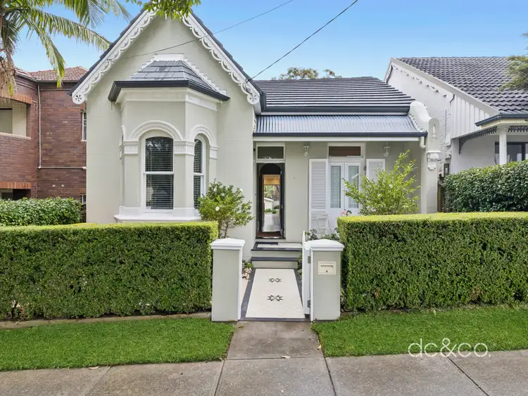 13 Carrington Street