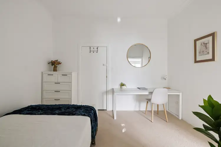 251-255 Darlinghurst Road