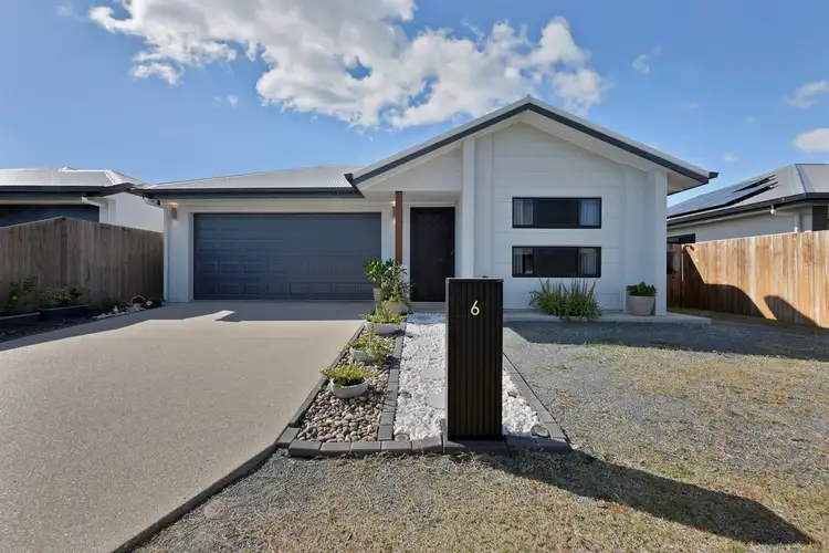 6 Citrinus Crescent