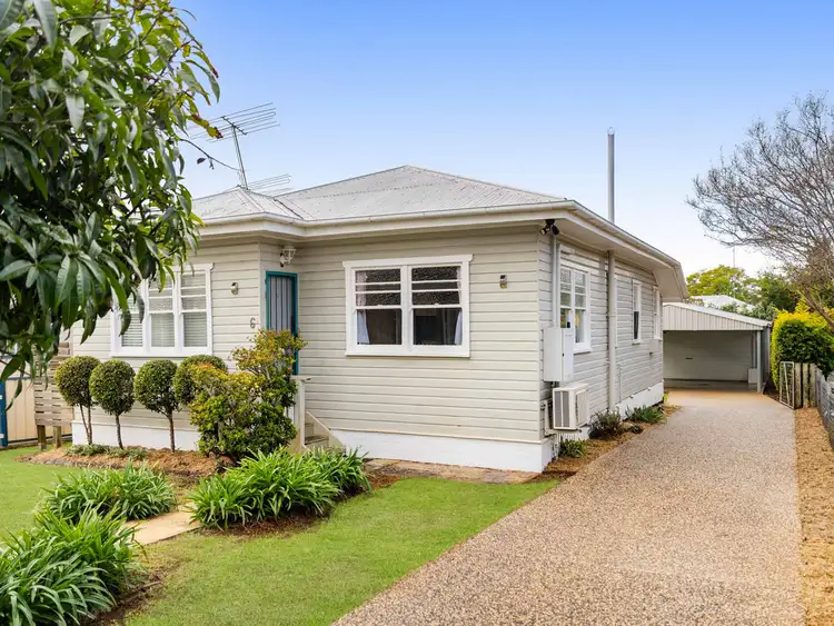 6 Newmarket Street