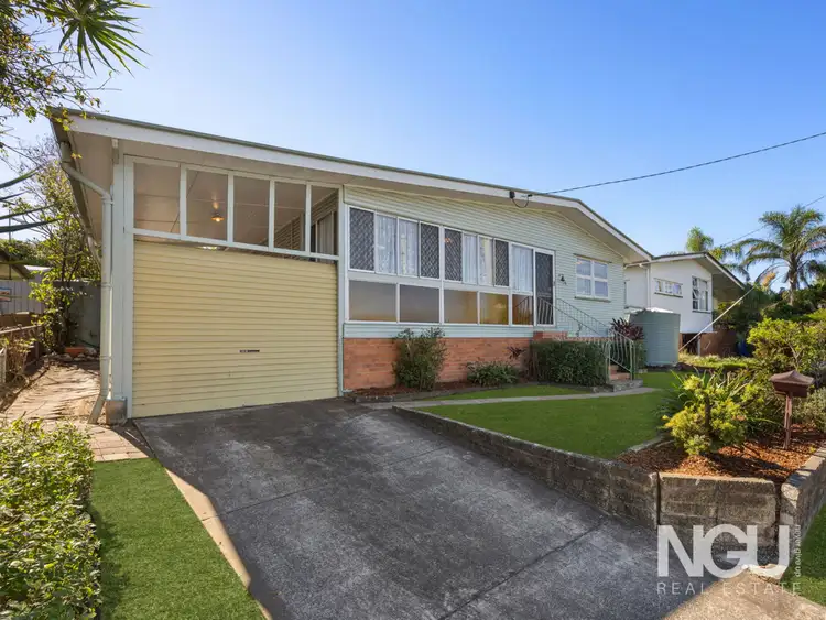 76 Robertson Road