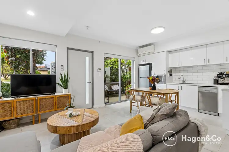 1/39 Selina Street
