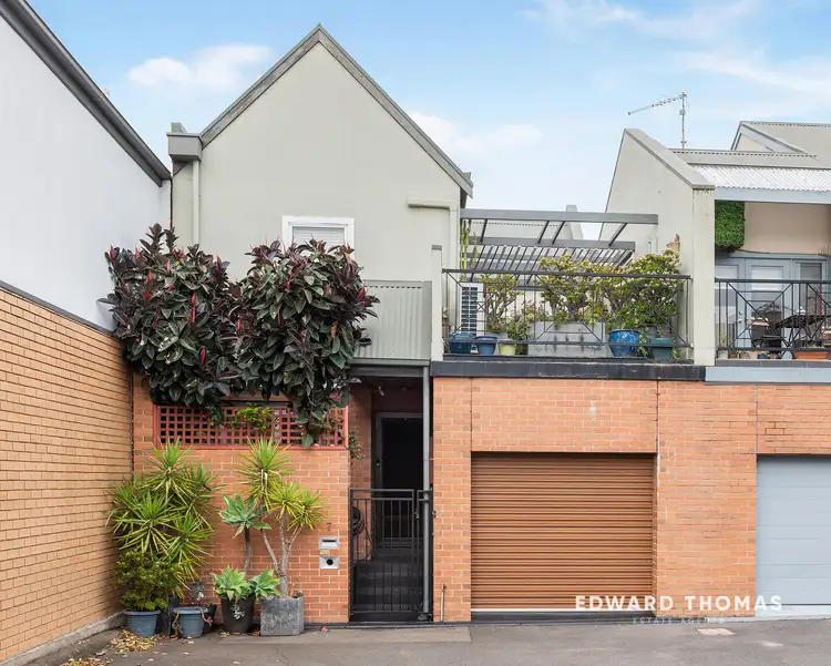 7-9 McNamara Mews