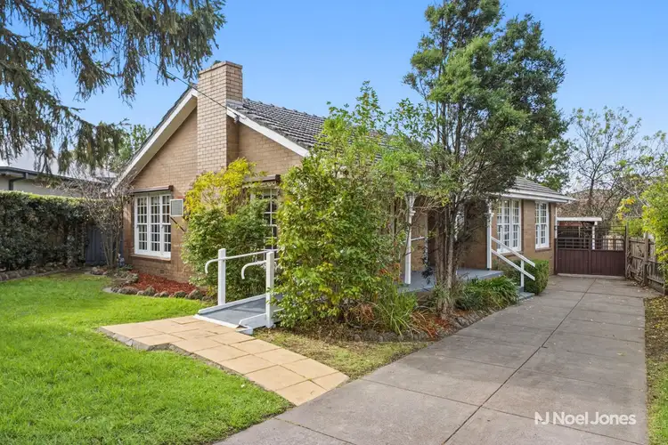 23 Astelot Drive