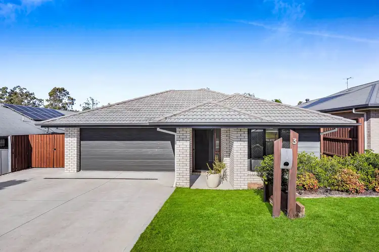 3 Haywood Way