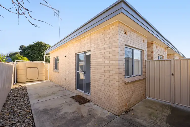 11 Griffith Street