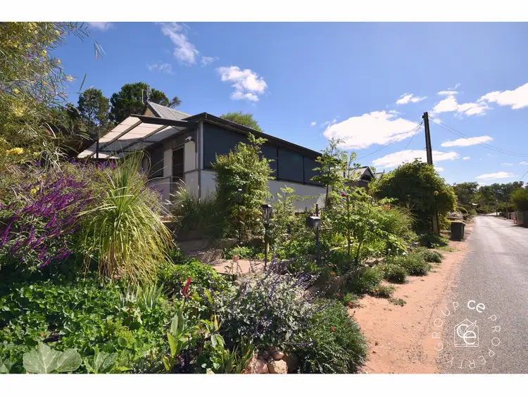 117 River Lane