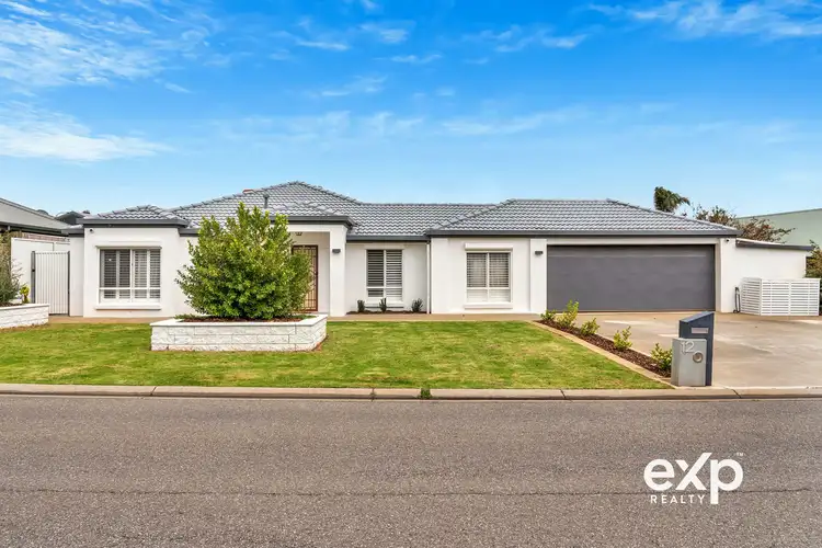 12 Thiele Crescent