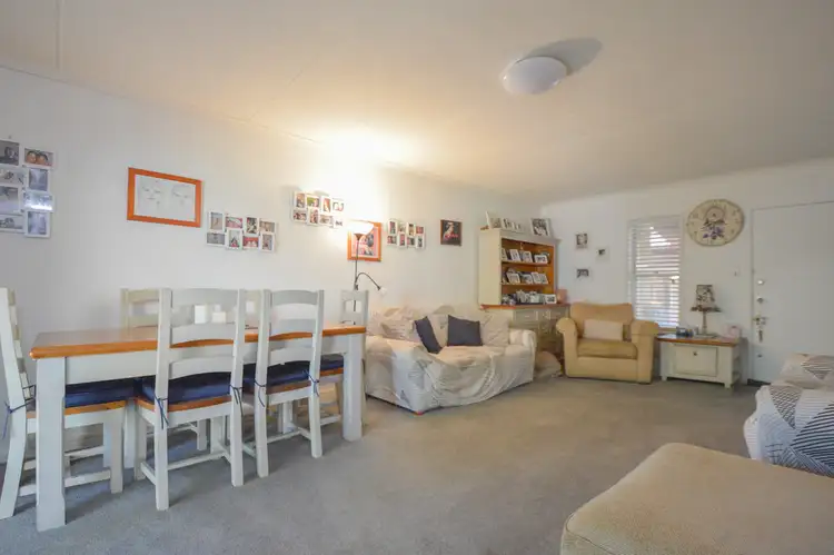 6 Judith Way