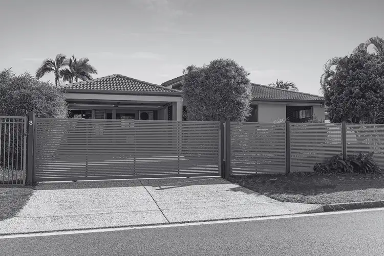3 Coppabella Crescent