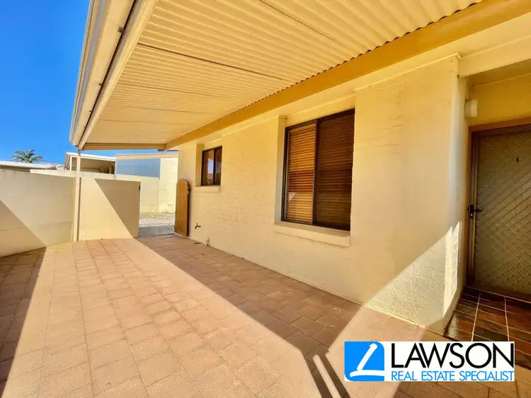 14 Lakin Crescent