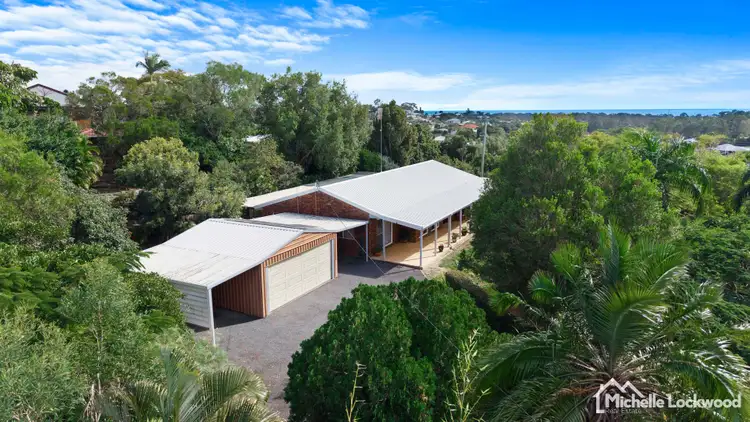 1 Russell Court