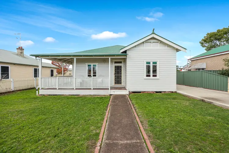 4 Fleming Street