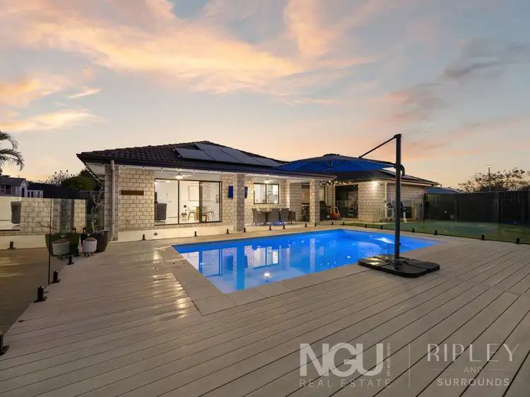 12 Wattle Crescent